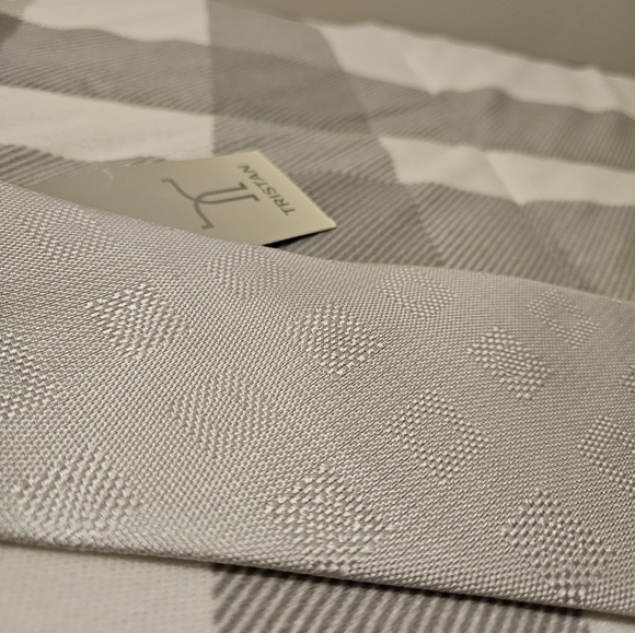 Tristan silk men tie classic white silver 100% silk brand new gift office wear - Picture 2 of 4